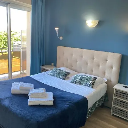 Le Plaisance Hotel