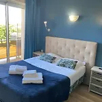 Le Plaisance Hotel