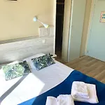 Le Plaisance Hotel