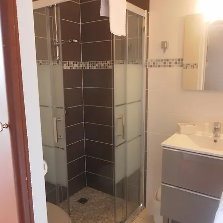 Otel Le Plaisance 2*