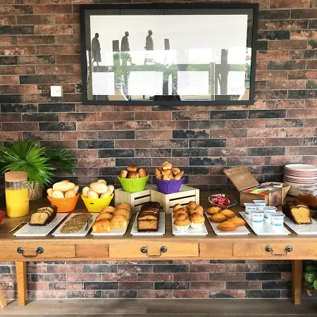 Le Plaisance 2* Mimizan-Plage