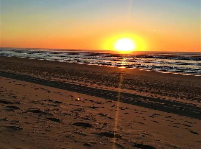 Le Plaisance Отель