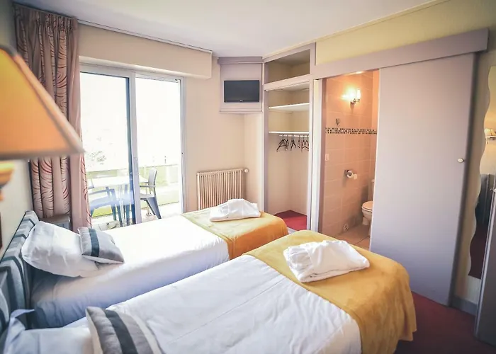 Отель Le Plaisance Мимизан-Плаж